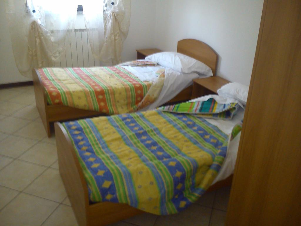 Vila Casa Vacanza Holiday Pieris Exteriér fotografie